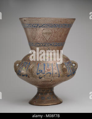 Moschee Lampe mit dem Namen des Mamluk Sultan al-Malik al-Nasir MET DP 252016 Stockfoto