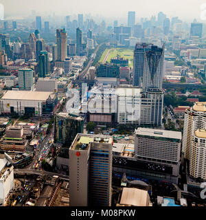 BANGKOK - Thailand - Dezember 15, 2013: Luftaufnahme von Bangkok, Bangkok City Downtown Stockfoto