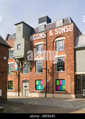 Higgins Art Gallery und Museum, das in einer Reihe von historischen Gebäuden, die einst von Higgins & Söhne und Schloss Brauerei, Bedford, Großbritannien besetzten untergebracht Stockfoto