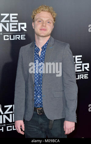 Los Angeles, Kalifornien, USA. 18. Januar, 2018. Joe Adler nimmt an den Ventilator Screening von Twentieth Century Fox's "aze Runner: Der Tod Heilung" bei AMC Century City 15 Theater am 18. Januar 2018 in Century City, Kalifornien. Credit: Geisler-Fotopress/Alamy leben Nachrichten Stockfoto