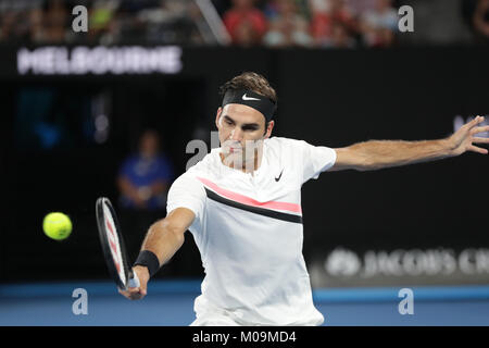 Melbourne, Australien. 20 Jan, 2018. Schweizer Tennisspieler Roger Federer ist in Aktion während seiner 3. Runde der Australian Open Tennis Player vs Franzosen Richard Gasquet am 20 Jan, 2018 in Melbourne, Australien.- Gutschrift: Yan Lerval/Alamy leben Nachrichten Stockfoto