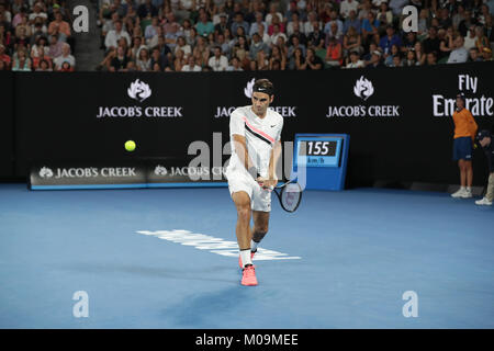 Melbourne, Australien. 20 Jan, 2018. Schweizer Tennisspieler Roger Federer ist in Aktion während seiner 3. Runde der Australian Open Tennis Player vs Franzosen Richard Gasquet am 20 Jan, 2018 in Melbourne, Australien.- Gutschrift: Yan Lerval/Alamy leben Nachrichten Stockfoto