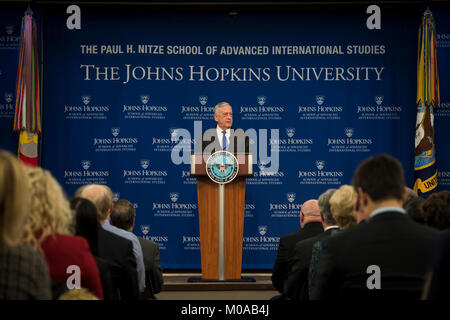 Verteidigungsminister James N. Mattis kündigt die nationalen Verteidigungsstrategie an der Johns Hopkins University School of Advanced International Studies in Washington, 31.01.19. Stockfoto