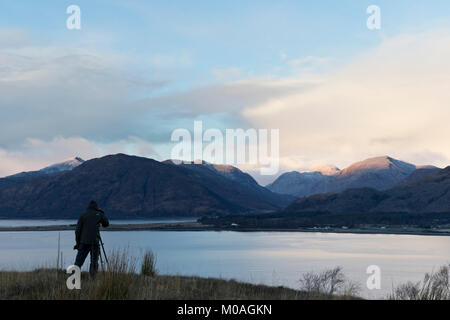 Fotografieren Sonnenaufgang über Ardgour Berge Stockfoto