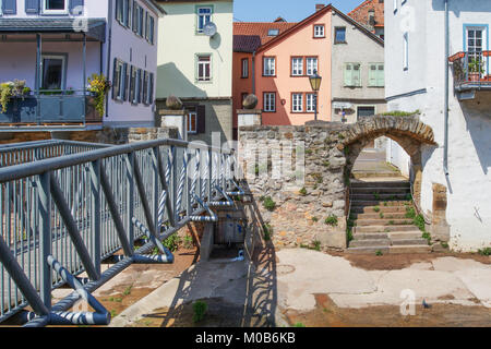 Creek-Mündung des Ellerbach und Blick von der alten Stadt Bad Kreuznach Deutschland Rheinland-Pfalz Stockfoto