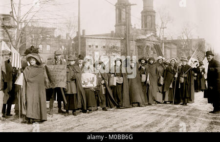 Rosalie Jones, Ida Craft - Wahlrecht Wanderer Stockfoto