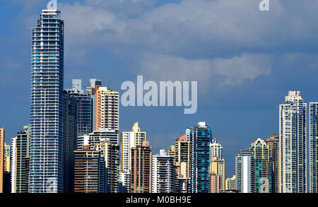 Skyline, futuristischen Türmen, Panama City, Panama Stockfoto