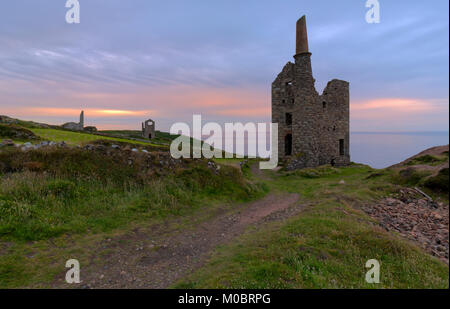 Westen Wheal Owles Maschinenhaus auf Botallack in Cornwall Stockfoto