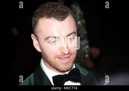 London, Großbritannien. 4. Dezember 2017, Sam Smith, die Fashion Awards. Mariusz Goslicki/Alamy Stockfoto