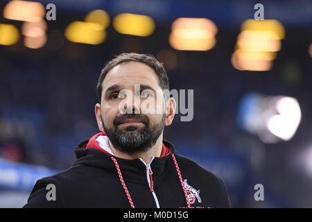 Trainer Stefan Ruthenbeck (FC Köln). GES/Fussball/1. Bundesliga: Hamburger Sport-Verein-FC Köln, 20.01.2018 Fußball: 1.Liga: HSV Hamburg Hamburg Hamburg vs FC Köln, Hamburg, 20. Januar 2018 | Verwendung weltweit Stockfoto