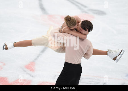 Moskau, Russland. 20 Jan, 2018. Alexandra Stepanowa (L) und Ivan Bukin Russlands führen Sie in Eis tanzen frei Tanz an der ISU-europäischen Eiskunstlauf-WM 2018 in Moskau, Russland, Jan. 20, 2018. Credit: Evgeny Sinitsyn/Xinhua/Alamy leben Nachrichten Stockfoto