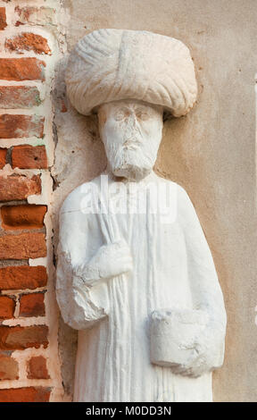 Maurischen Händler mit Turban mittelalterliche Statue in Campo Dei Mori (Mauren) im historischen Zentrum von Venedig (13.Jahrhundert, Thema u Stockfoto