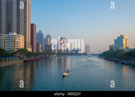 Szene von Love River vom Sonnenuntergang in Kaohsiung Stockfoto