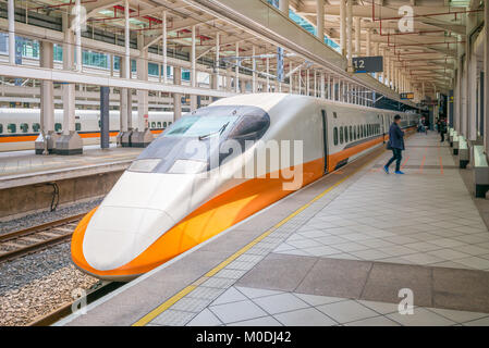 Taiwan High Speed Rail Station Zuoying Plattform Stockfoto