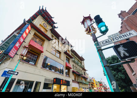 San Fransisco, APR 17: Die historischen Chinatown am 17.April 2017 in San Francisco, Kalifornien Stockfoto