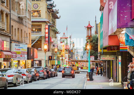 San Fransisco, APR 17: Die historischen Chinatown am 17.April 2017 in San Francisco, Kalifornien Stockfoto