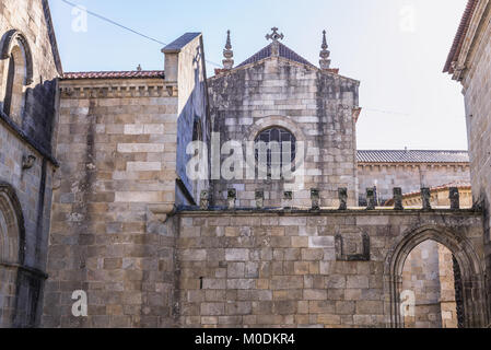 Seitenansicht der Kathedrale von Braga, eine der ältesten Städte in Portugal, in der historischen Provinz Minho, Portugal Stockfoto