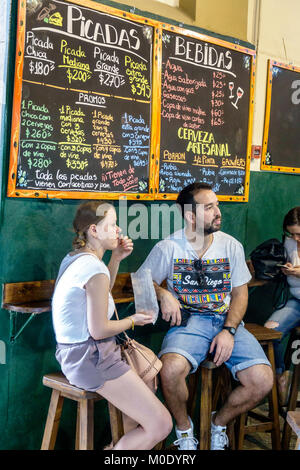 Buenos Aires Argentinien,Mercado San Telmo,überdachte Indoor-Markt,Marktplatz Anbieter Verkäufer,Stallstände Stand Händler Händler Markt Marktlac Stockfoto