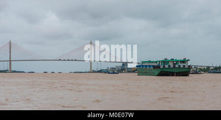 Mekong und My Thuan Bridge, Vietnam Stockfoto