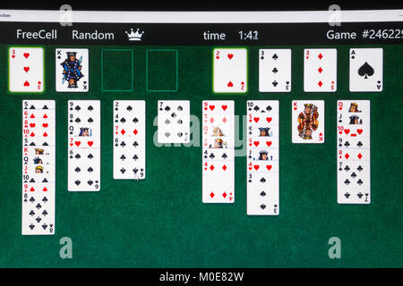 Computer Screenshot von Microsoft solitaire Spielesammlung - Freecell Spiel im Gange Stockfoto