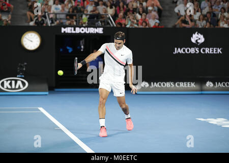 Australien. 20 Jan, 2018. Schweizer Tennisspieler Roger Federer ist in Aktion während seiner 3. Runde der Australian Open Tennis Player vs Franzosen Richard Gasquet am 20 Jan, 2018 in Melbourne, Australien. Credit: YAN LERVAL/LBA/Alamy Leben Nachrichten Quelle: Lba Co.Ltd./Alamy leben Nachrichten Stockfoto