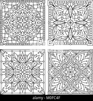 Satz von 4 abstract Vector schwarz quadratische Spitze Designs in Mono line style - Mandala, ethnischen dekorative Elemente. Kann als Anti stress Therapie verwendet werden. Stock Vektor