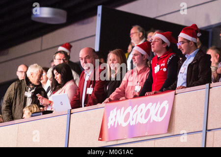 Bonn, Deutschland. 21. Januar 2018. Besucher Anzeige # nogroko unterzeichnen. SPD-Sonderparteitag im World Conference Center Bonn zu erörtern und zu genehmigen, die Optionen in eine Große Koalition mit der CDU, Christdemokraten zum eingeben, bevor sie der SPD-Mitglieder zur Genehmigung vor. Stockfoto