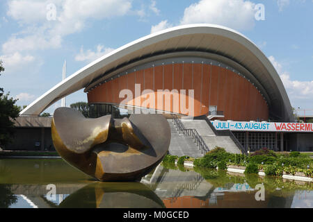 Haus der Kulturen der Welt, HKW, ehemaliger, Berliner, convention hall, schwangere Auster, Welt Kultur Haus, Berlin, Deutschland, Europa ich Haus der Stockfoto