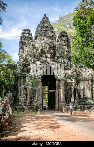 Sieg Tor, Bayon Tempel, Angkor Thom, Kambodscha. Stockfoto