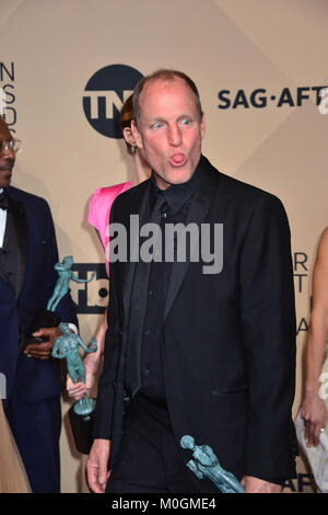 Los Angeles, USA. 21 Jan, 2018. Woody Harrelson 263 in der Presse am 24. jährlichen Screen Actors Guild Awards im Shrine Auditorium am 21. Januar 2018 in Los Angeles, Kalifornien Quelle: Tsuni/USA/Alamy leben Nachrichten Stockfoto