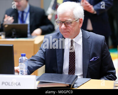 Brüssel, Belgien. 22 Jan, 2018. Neue polnische Außenminister Jacek Czaputowicz kommt das Treffen der EU-Außenminister in Brüssel, Belgien, Jan. 22, 2018 zu besuchen. Credit: Ihr Pingfan/Xinhua/Alamy leben Nachrichten Stockfoto