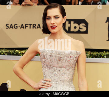 Los Angeles, CA, USA. Januar 2018. Allison Williams. 24th Annual Screen Actors Guild Awards, die im Shrine Auditorium in Los Angeles stattfinden. Foto: AdMedia Stockfoto