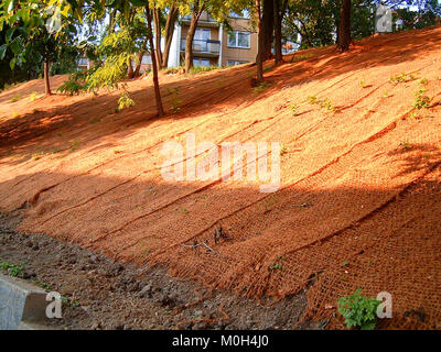 Foto oder Aufzeichnung von Komín, einem Viertel in Brünn, Tschechien, mit urbanen Strukturen und lokaler Architektur. Stockfoto