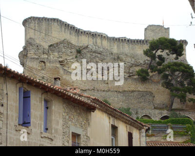 Boulbon (Bouches-du-Rhône, Fr) Forteresse Stockfoto