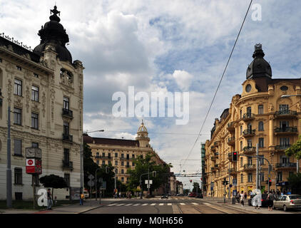 Konečného náměstí in Brünn (Tschechische Republik) ist ein Stadtplatz, der die Architektur des Stadtzentrums, den öffentlichen Raum und die städtebauliche Ausstattung hervorhebt. Stockfoto
