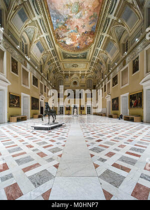 Neapel. Italien. Der Salone della Meridiana (Meridian). Museo Archeologico Nazionale di Napoli. Neapel Nationalen Archäologischen Museum. Stockfoto