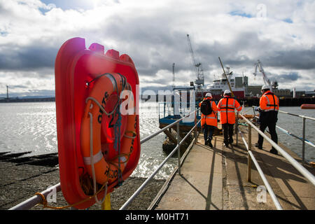 Weiter Austausch überqueren - Queensferry Kreuzung (ehemals her Austausch Kreuzung) in verschiedenen Phasen der Konstruktion. Stockfoto