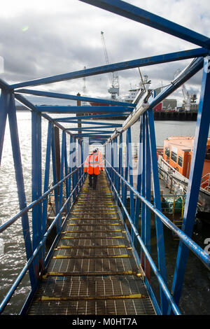 Weiter Austausch überqueren - Queensferry Kreuzung (ehemals her Austausch Kreuzung) in verschiedenen Phasen der Konstruktion. Stockfoto