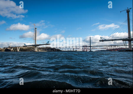 Weiter Austausch überqueren - Queensferry Kreuzung (ehemals her Austausch Kreuzung) in verschiedenen Phasen der Konstruktion. Stockfoto