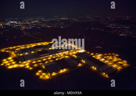 Luftaufnahme, IKEA Logistik Center Dortmund bei Nacht, Dortmund Ikea Lager liefert alle Europa, Dortmund Ellingshausen, 135 Hektar, 650 Türen, Stockfoto