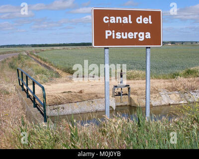 Canal del Pisuerga de Piña de Campos 4 Stockfoto