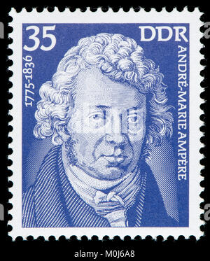 Ddr-Briefmarke (1975): André-Marie Ampère (1775 - 1836), französischer Physiker und Mathematiker Stockfoto