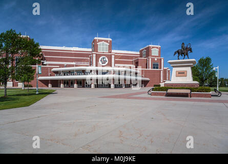 Der Ralph Engelstad Arena auf dem Campus der Universität von North Dakota in Grand Forks, North Dakota, USA. Stockfoto