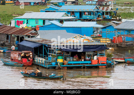 Schwimmendes Dorf auf dem Tonle Sap, Siem Reap, Kambodscha Stockfoto