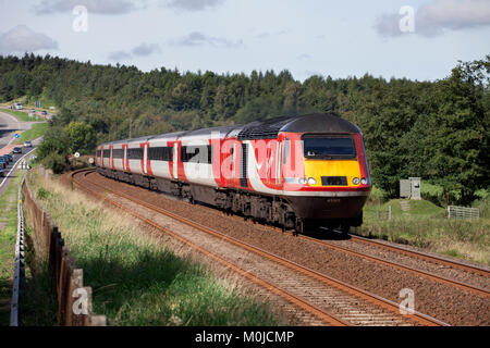 Virgin Trains Ostküste Intercity 125 Pässe Blenkinsopp (westlich von Haltwhistle) mit dem umgeleiteten 0752 Aberdeen - Kings Cross Stockfoto