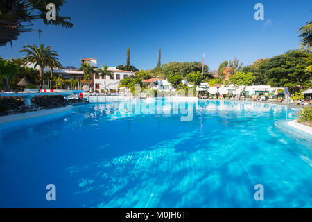 Die Anlage des Hotels Jarden Tecina in Playa Santiago, La Gomera, Kanarische Inseln. Stockfoto