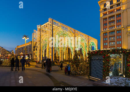 Moskau, Russland - Januar 10. 2018. Weihnachten light Bau auf Manezhnaya Quadrat Stockfoto