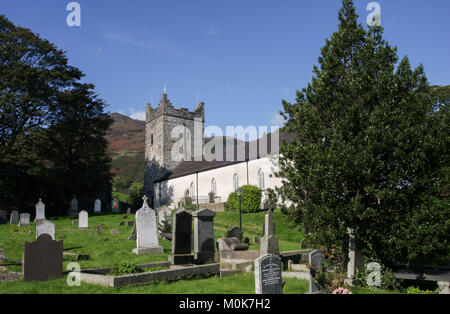 Die Heilige Dreifaltigkeit Heritage Center in Carlingford, County Louth, Irland. Eine restaurierte mittelalterliche Kirche beherbergt die Heritage Center in Irland. Stockfoto