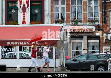 Restaurants und Food Court der Ste-Catherine und St. Géry, Brüssel, Belgien. Stockfoto