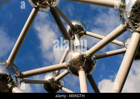 Das Atomium Denkmal von André Waterkeyn, Brüssel, Belgien, Europa ausgelegt. Stockfoto